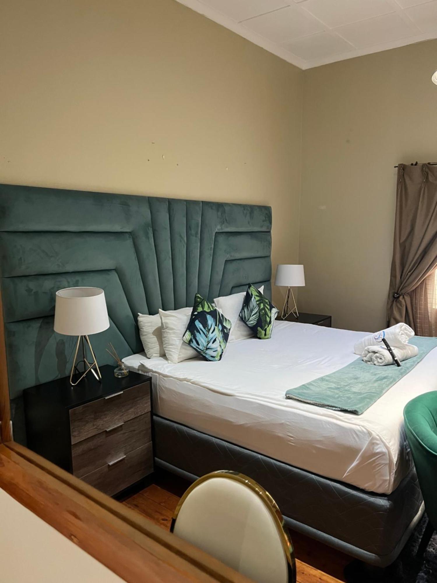 St Eve Lodge&Spa Bloemfontein Exterior foto